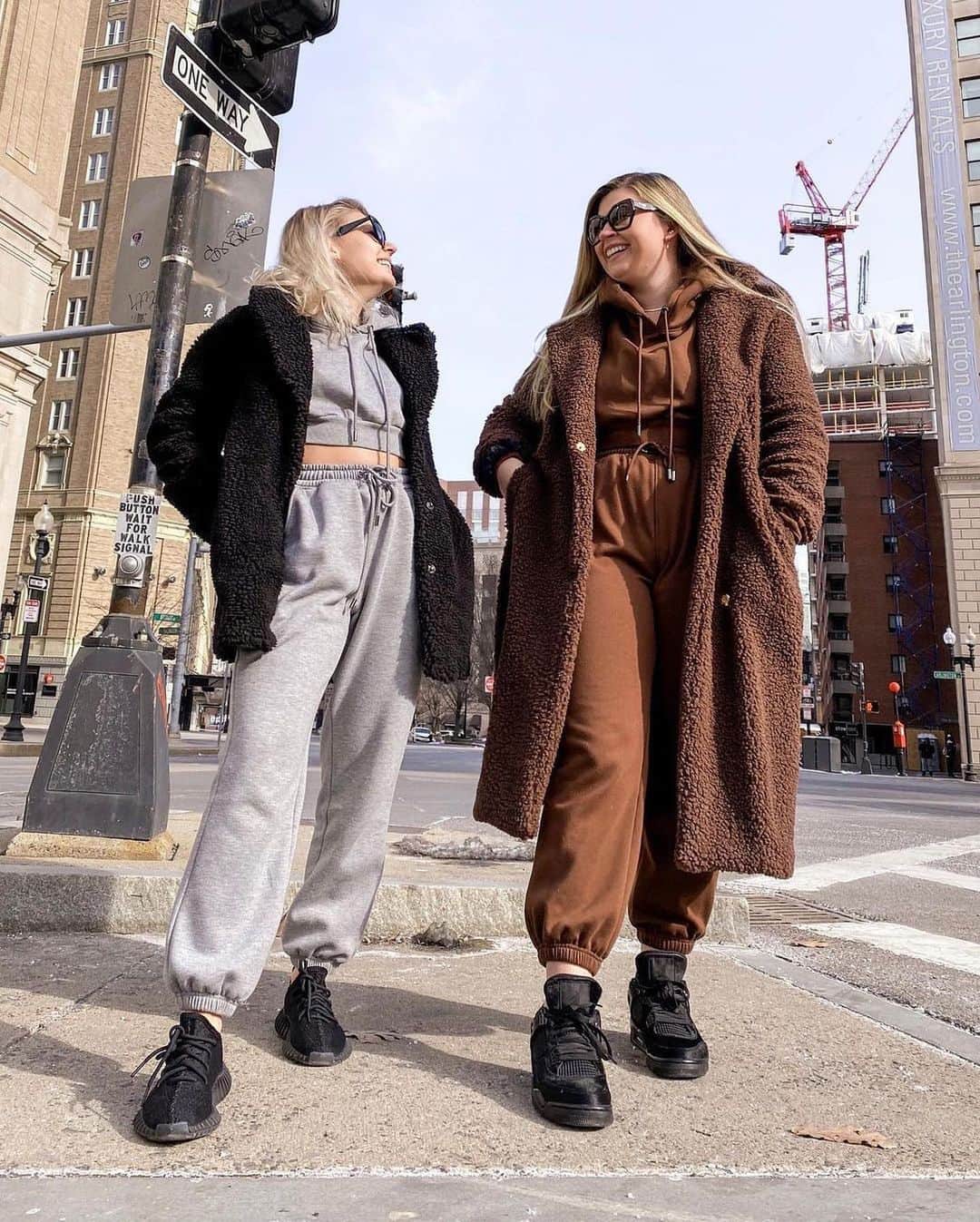 Nordstromさんのインスタグラム写真 - (NordstromInstagram)「Call us obsessed, but we can’t get enough of the soft textures, happy hues and coziness of these matching sets. Swipe through for all the cute loungewear you’ll want to live in until further notice, or get yours now at the link in bio. 📸: @karavallari 📸: @nonicyngor 📸: @aliceviolier  📸: @monika_rybak 📸: @andibedolla 📸: @dgrenn」2月11日 12時06分 - nordstrom