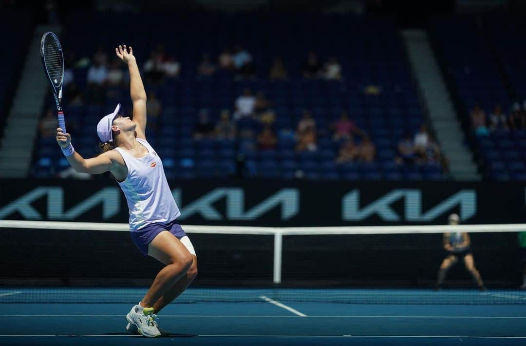 WTA（女子テニス協会）さんのインスタグラム写真 - (WTA（女子テニス協会）Instagram)「Baseline views 👀 @ashbarty  #AO2021」2月11日 12時38分 - wta