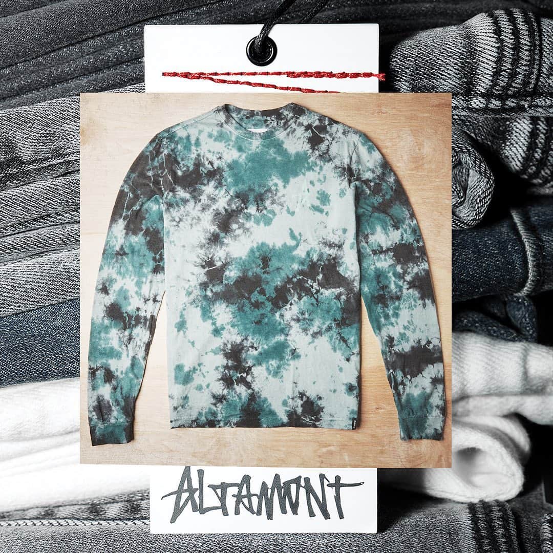 オルタモントのインスタグラム：「Each one of our Dark Days Tees are one of a kind ✨ Featuring a custom tie dye wash that makes each one unique, on a super soft 100% cotton tee. Be sure to pick up this new longsleeve colorway from our new Spring 21’ collection out now, click the link to see more. #Altamont #_cutfromadifferentcloth  #DefineYourDecade 📷 @insta_groen」