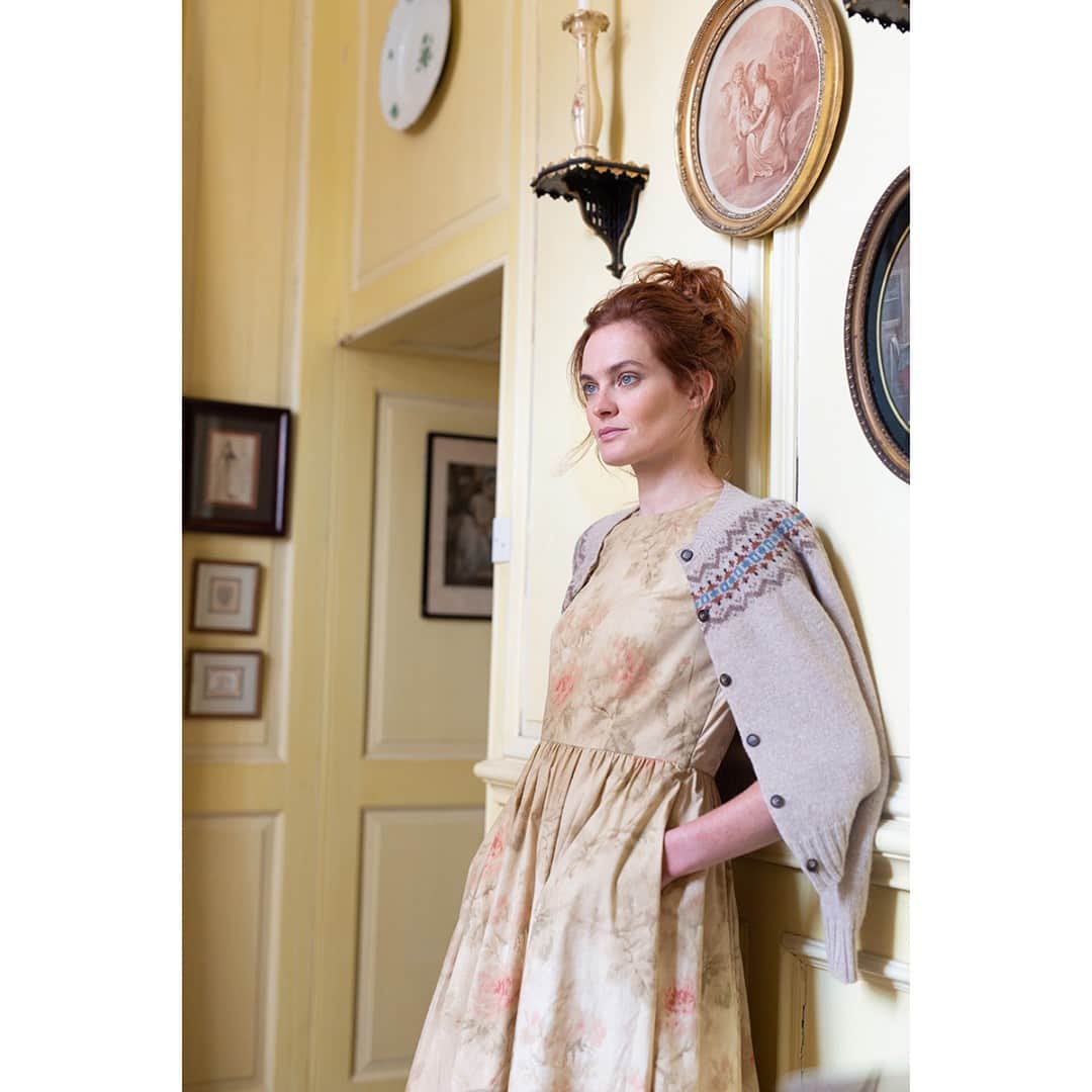 キャベジズ&ローゼズのインスタグラム：「New Lines Added - Scottish knits and our charming Evelyn print are now on sale #limitedstock #limitededition #sale #madeinBritain #cabbagesandrosesfashion #cabbagesandrosessale #shoplocal #shopindependent #independentbargains #bargainhunter」