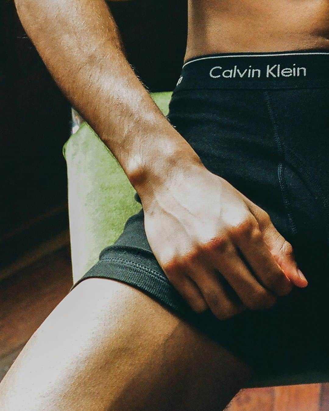 Calvin Kleinさんのインスタグラム写真 - (Calvin KleinInstagram)「A solid foundation.   @nlswolf in the Cotton Classic Boxer Brief. By @markanthony__. #MYCALVINS  Shop men’s bestsellers. Link in bio.」2月11日 23時52分 - calvinklein