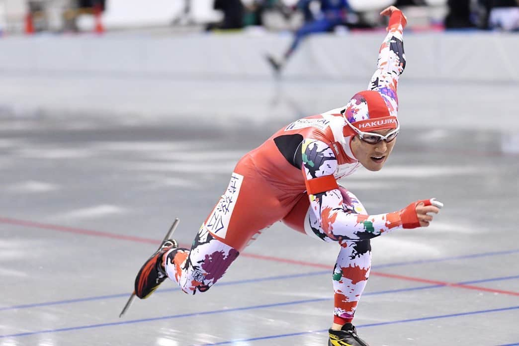 加藤条治さんのインスタグラム写真 - (加藤条治Instagram)「全日本選抜　長野大会 35.20  8位  なんとか這い上がってきてます！ 最終カーブで大きくバランスを崩してしまったのは技術不足。  精進します！  スケートが楽しい。  写真:松尾/アフロスポーツ  #jojikato #加藤条治」2月11日 22時37分 - jojikato0206