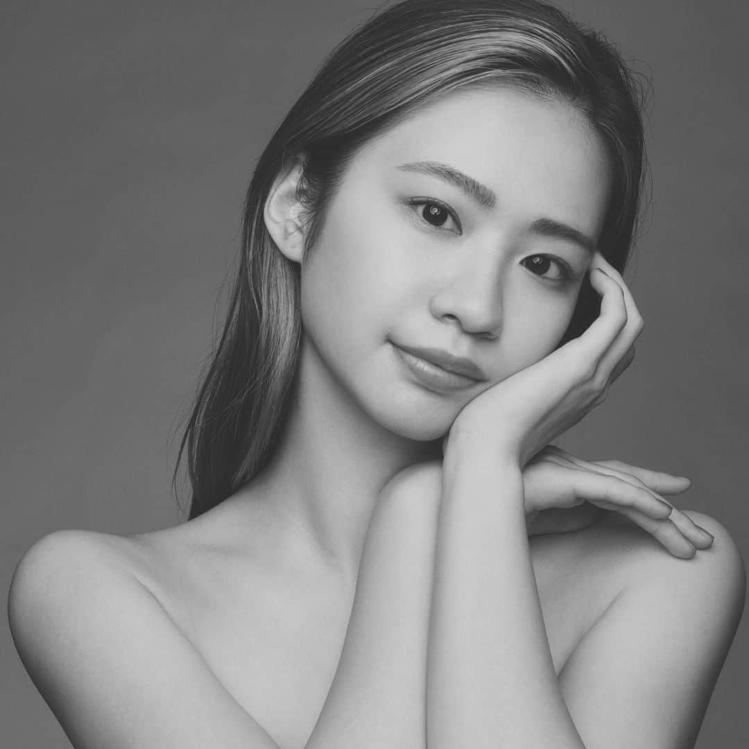 光永百花さんのインスタグラム写真 - (光永百花Instagram)「Age 25.  #balletdancer#ballerina#model#portrait#ポートレート#ビューティー撮影」2月11日 23時19分 - 0511m_m