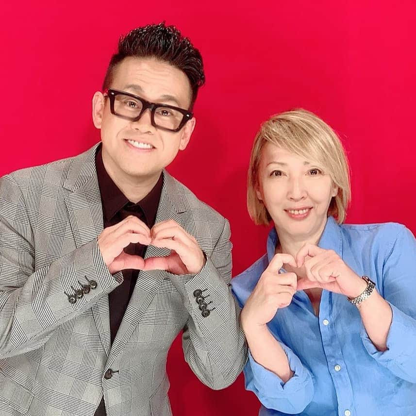 尾崎魔弓のインスタグラム：「今晩23:56〜TBS  「中居大輔と本田翼と夜な夜なラブ子さん」に出演😆  放送見ろよ🙋  #尾崎魔弓 #ozアカデミー  #中居大輔と本田翼と夜な夜なラブ子さん  #夜な夜なラブ子さん  #夜なラブ  #中居正広 #宮川大輔 #本田翼 #TBS #砂辺光久 #pola」