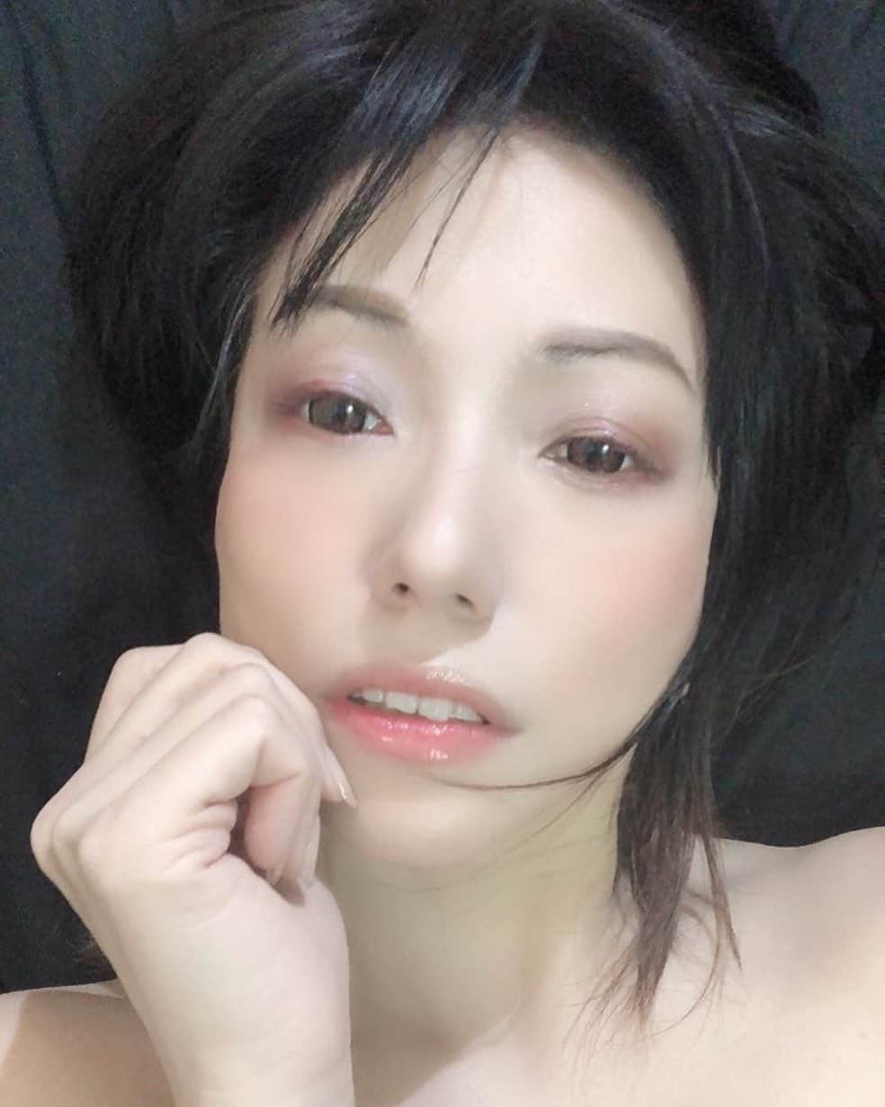 甘乃つばき（吉瀬菜々子）のインスタグラム：「逝ッテル…カナ？🥰w ・ ・ ・ #甘乃つばき #甘乃樁 #甘乃桩  #人妻 #熟女 #AV女優 #女优 #做爱 #sexy #AV女演员 #여배우 #AV여배 #horny #tits #pornvids #jav #japanPorn」