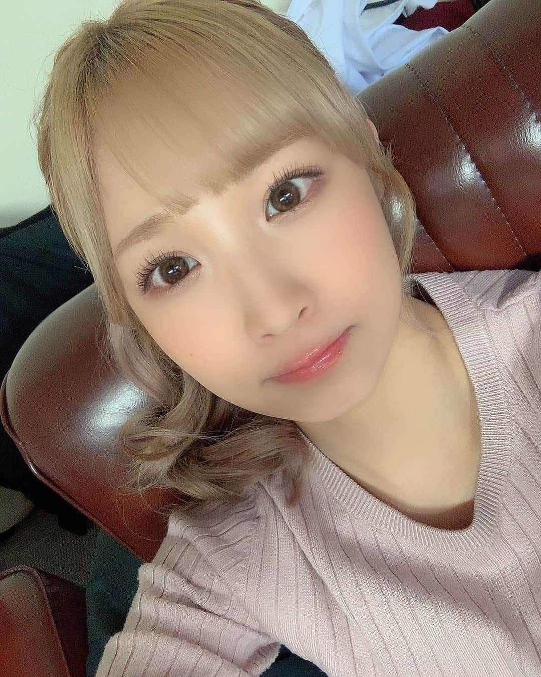 栄 川 乃亜 画像