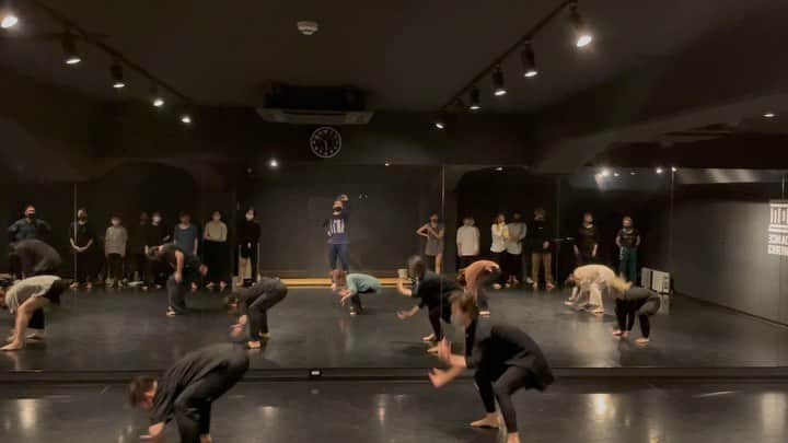 黒須洋壬のインスタグラム：「黒須洋嗣 JAZZ CLASS 2021.Feb.11 @danceworks_jpn  @xros #alive  #あべまお #dance #jazzdance  #tokyo #japan」