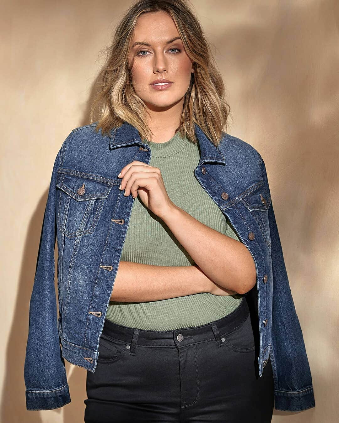 Target Australiaさんのインスタグラム写真 - (Target AustraliaInstagram)「Denim makes the perfect partner to a casual weekend look  🎯♥️ #targetaus #targetauswomen」2月11日 18時36分 - targetaus