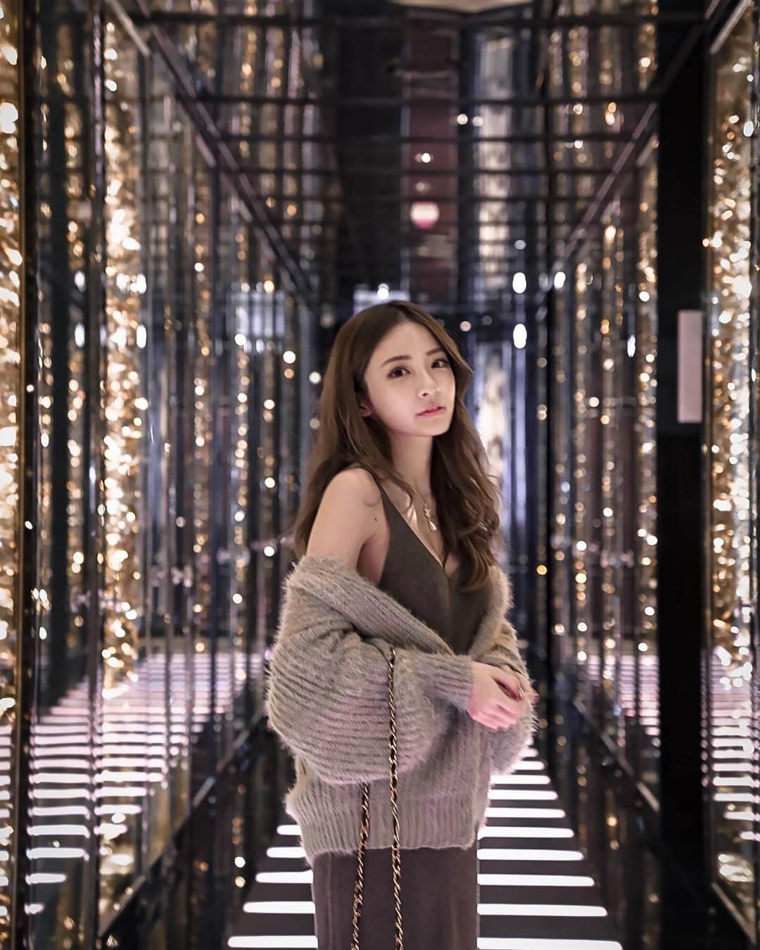 のインスタグラム：「"Good things happen when you least expect it. "  #throwback  #Staycation #Ritzcarltonhongkong」