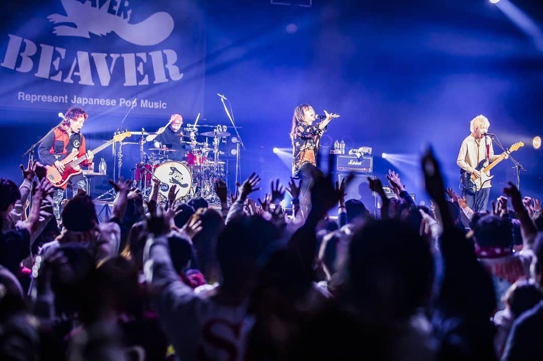 藤原広明さんのインスタグラム写真 - (藤原広明Instagram)「『アイラヴユー』Release Tour 2021 ～愛とラクダ、15周年ふりかけ～  Zepp Nagoya -day2-  名古屋day2のあなたにびっくらゔっ！！🦍🦍🦍🦍  photo by @cazrowAoki」2月11日 19時38分 - hiroaki_drums_superbeaver