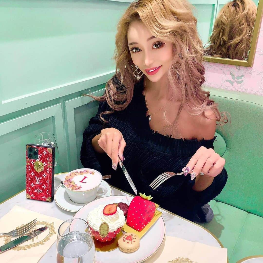 藤木そらのグルメインスタ