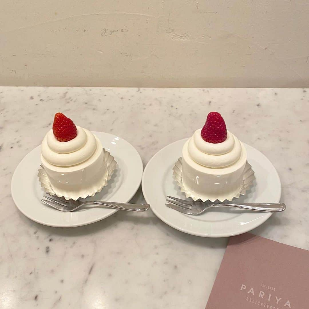 大野莉昂さんのインスタグラム写真 - (大野莉昂Instagram)「﻿ ﻿ 📍pariya aoyama﻿ @pariya_official  ﻿ ショートケーキ🍰﻿ ここランチも美味しい◎﻿ ﻿ 30分以上並んだけど﻿ 次はモンブラン食べに行きたい〜﻿ ﻿ #pariya青山#pariyaaoyama#パリヤ#パリヤ青山#青山カフェ#表参道カフェ#原宿カフェ#ショートケーキ」2月11日 20時20分 - bbbbrikopanda