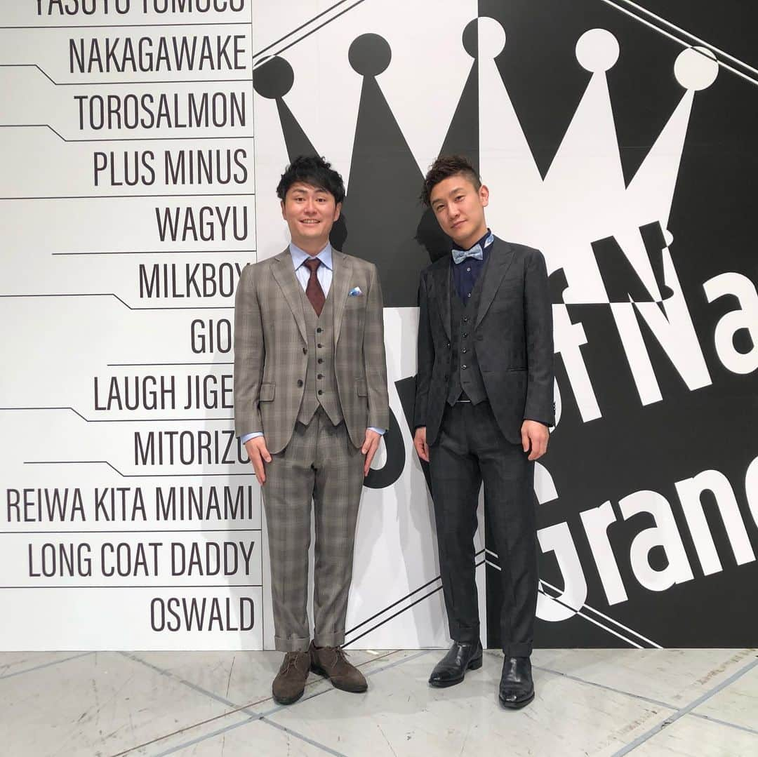 梅村賢太郎さんのインスタグラム写真 - (梅村賢太郎Instagram)「#TopofNambaGrandKagez #ラフ次元 #新衣装 #なんばグランド花月 #ロングコートダディ #堂前 #入ってきた！ #ありがとうございました」2月11日 20時21分 - rahujigenume