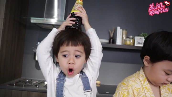 Araya Alberta Hargateのインスタグラム：「สับปากหวานเจี๊ยบอีพีใหม่ล่าาา」