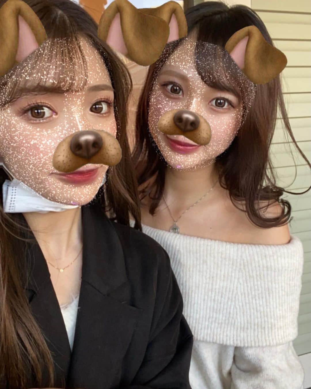 のインスタグラム：「﻿ ストーリーのこのエフェクト盛れる👯‍♀️⭐﻿ ﻿ ﻿ ﻿ ﻿ ﻿ さやのたーちゃんかわいい⸜(* ॑ ॑* )⸝➸♡﻿ ﻿ ﻿ ﻿ #instagrameffect #effect #friends #dog #likelike #date #hair #drive #ドライブデート #エフェクト #エフェクト加工」