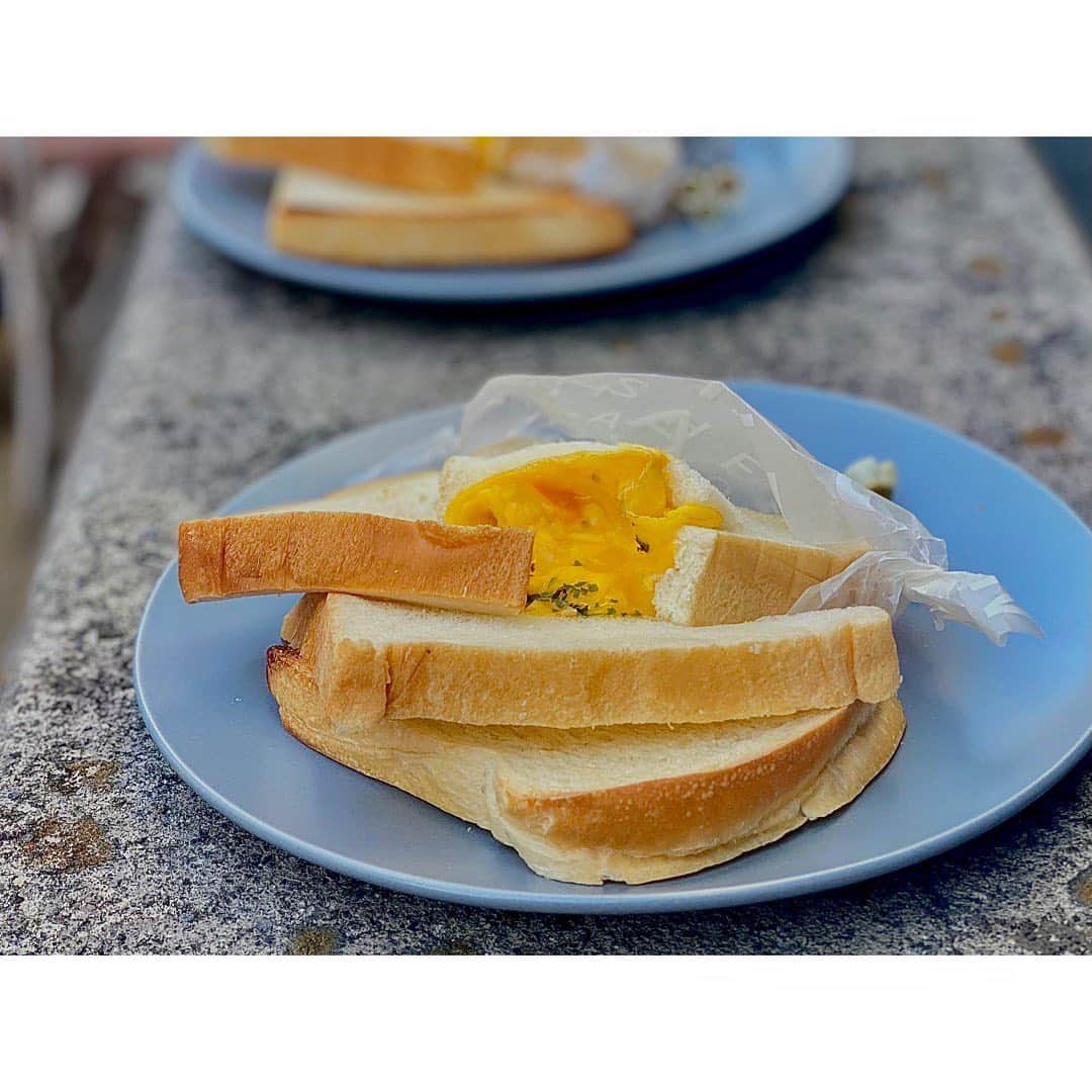 中田奈沙さんのインスタグラム写真 - (中田奈沙Instagram)「STEAM BREAD EBISU🍞❤️ @steambreadebisu 2/10に恵比寿にOPEN!!  焼成時に蒸し焼きの工程を入れた、 日本初のスチーム製法で作られた #スチパン はもっちり甘くてフカフカ😍 お土産にも最高だ。  #奈沙ログ #奈沙ログin恵比寿  #恵比寿のスチパン #食パンをもっと多様に #steambreadebisu #スチーム生食パン  #bread #ebisu #foodie #foodporn #instafood #foodgasm #foodpic #foodstagram #steambread #食パン #パン #生食パン #恵比寿 #スチームブレッド #グルメ #パン屋 #グルメ食パン #高級食パン」2月11日 20時54分 - nasa_nakada