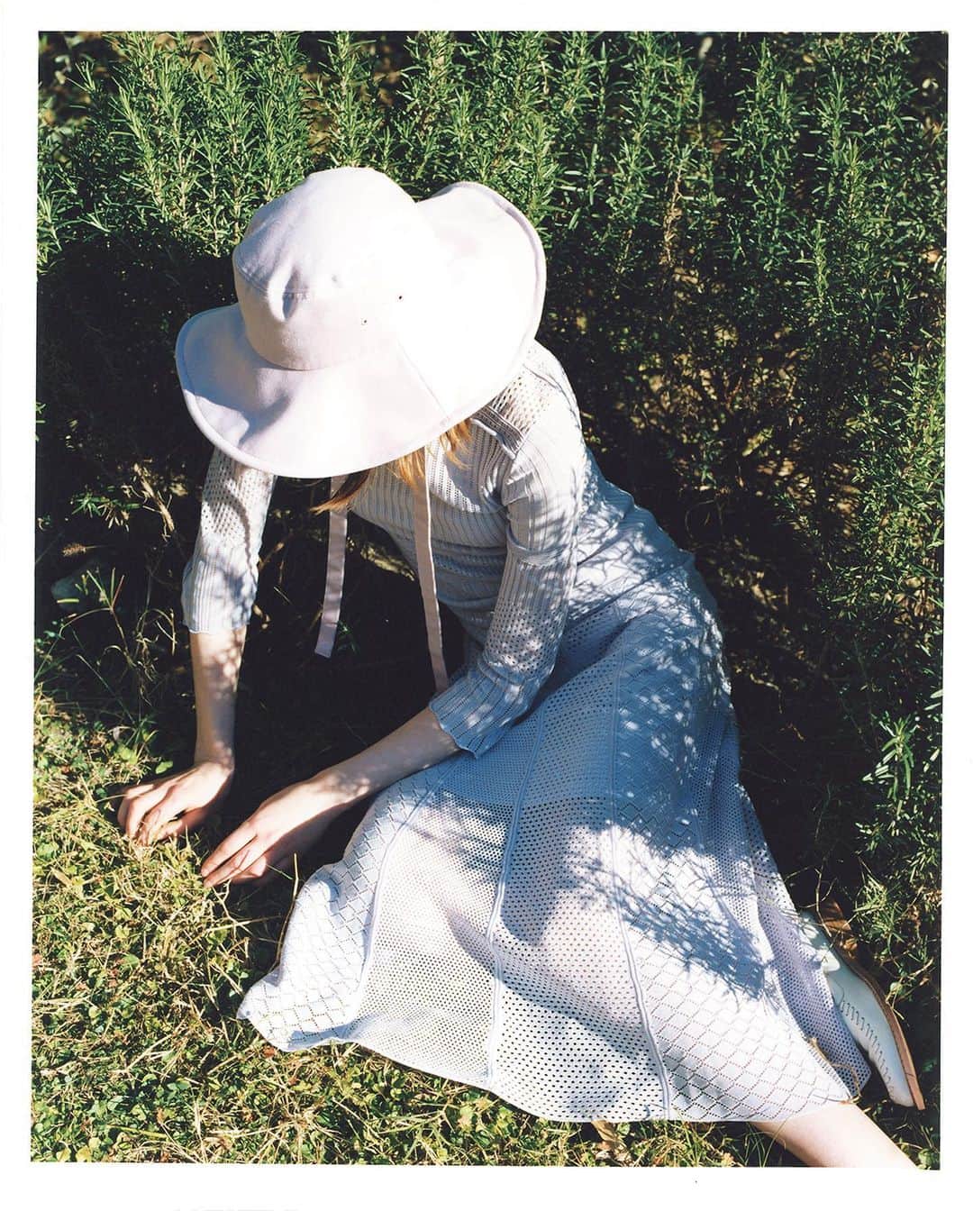 ファーファーのインスタグラム：「【CATALOG】 2021 SPRING COLLECTION  dress ¥21,000＋tax hat ¥8,000＋tax shoes ¥24,000＋tax  プロフィールリンクより 最新のデジタルカタログをチェック！  @furfur_official @furfur_official_staff  #FURFUR #ファーファー」