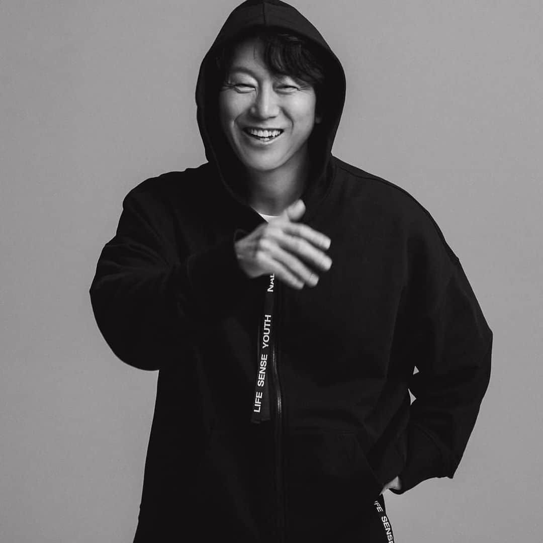 キム・スロのインスタグラム：「설 잘쇠시길.......」
