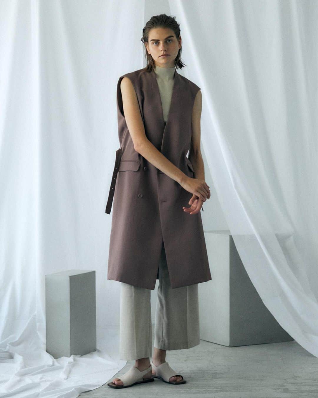 特上美品 RIM.ARK Nocollar box shape vest 36 - 通販