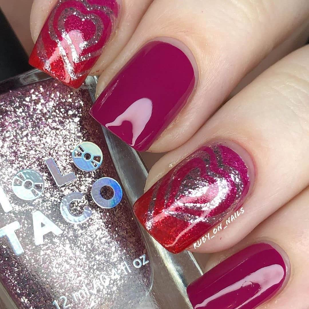 Nail Designsさんのインスタグラム写真 - (Nail DesignsInstagram)「Credit • @ruby_on_nails Every once in a while, I like to show nailart that didn't turn out how I wanted. This was my first attempt at the Holotaco Valentine's Day competition and stumbling through this look helped me figure out exactly what I wanted to do 💭 You can see what I submitted in my previouis post. So much went wrong when I first tried 😅 I didn't let Fake Date dry enough and the vinyls peeled up the base color on two fingers after I had applied the gradients (Hence the two solid creme nails). I used pretty sheer reds to go over the frosted metallic so it all kind of blended together.   Oh well, its all about the process! ————————————————— Products 💅  Heart Spirals  @holotaco Fake Date, Smoothing Basecoat, and Super Glossy Topcoat @opi Coca-Cola Red, OPI By Popular Vote, and Spare Me a French Quarter?  @twinkled_t Variety Spiral Sheet   ———————————————— 10% off @ maniology: RUBYONNAILS 20% off @ Dimension Nails: rubyonnails20 10% off @ Loud Lacquer: ruby10 10% off @ iMethod: rubyonnails ———————————————————— Twitter: @ nails_ruby Instagram: @ ruby_on_nails Reddit: ruby_on_nails Youtube: ruby_on_nails ———————————————————— #nailaddict #nailart #nailitdaily #nailsofig #nailartjunkie #nails #nailstagram #nailsofinsta #nailsofinstagram #nailpolishaddict #nailpolishcommunity #indienails #naturalnails #nailitdaily #nailsoftheday #nailsonfleek #ignails #thenailgoals #allprettynails #nailporn #macro  #indiebrand #holonails #holographic #holographicnails #holographic #nailvinyls #holotaco #twinkledt #simplynailogical #opi」2月11日 22時00分 - nailartfeature