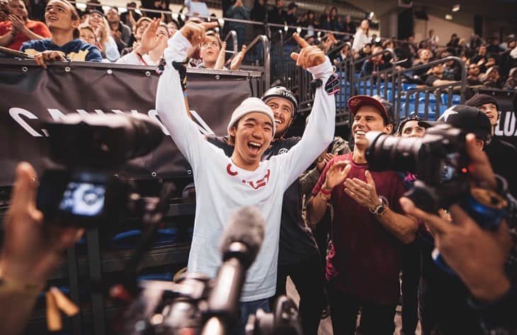 中村輪夢のインスタグラム：「Big party last year ！ @simplesession」
