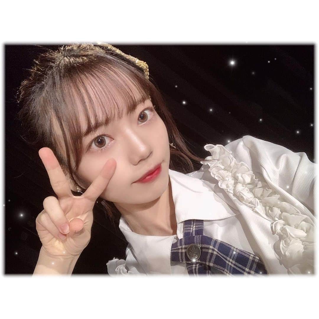 西満里奈のインスタグラム：「たまには衣装の自撮り🤳」