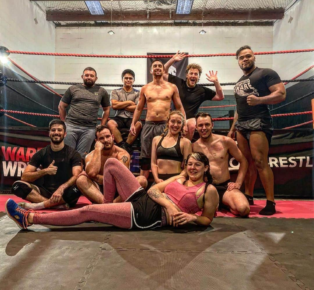 トーア・ヘナーレのインスタグラム：「Good luck tomorrow fam, cheering you on from Japan.  We are the future of Wrestling in New Zealand.  #warriorwrestling」