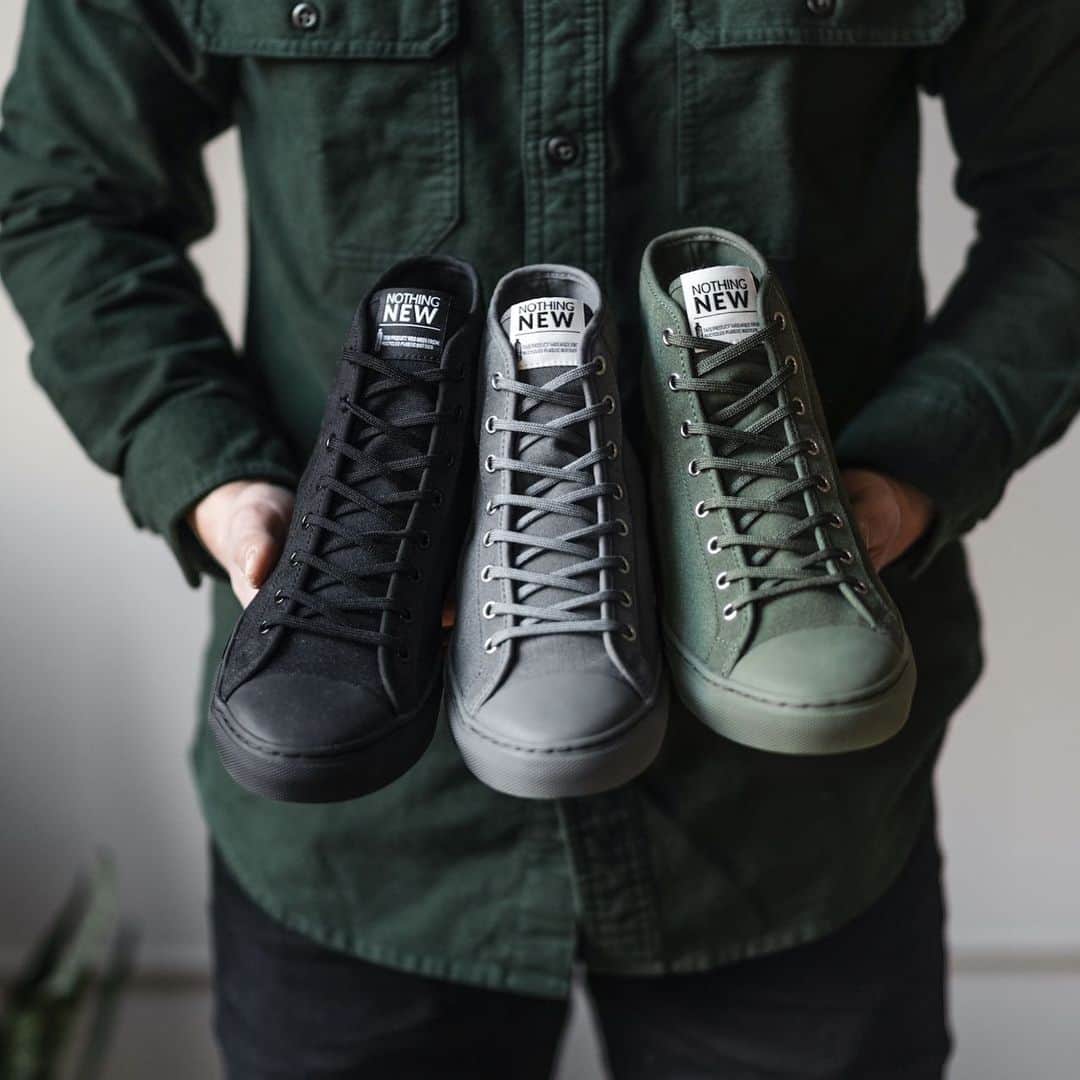 Daily Suitsのインスタグラム：「Eco-Friendly High Tops @nothingnew」