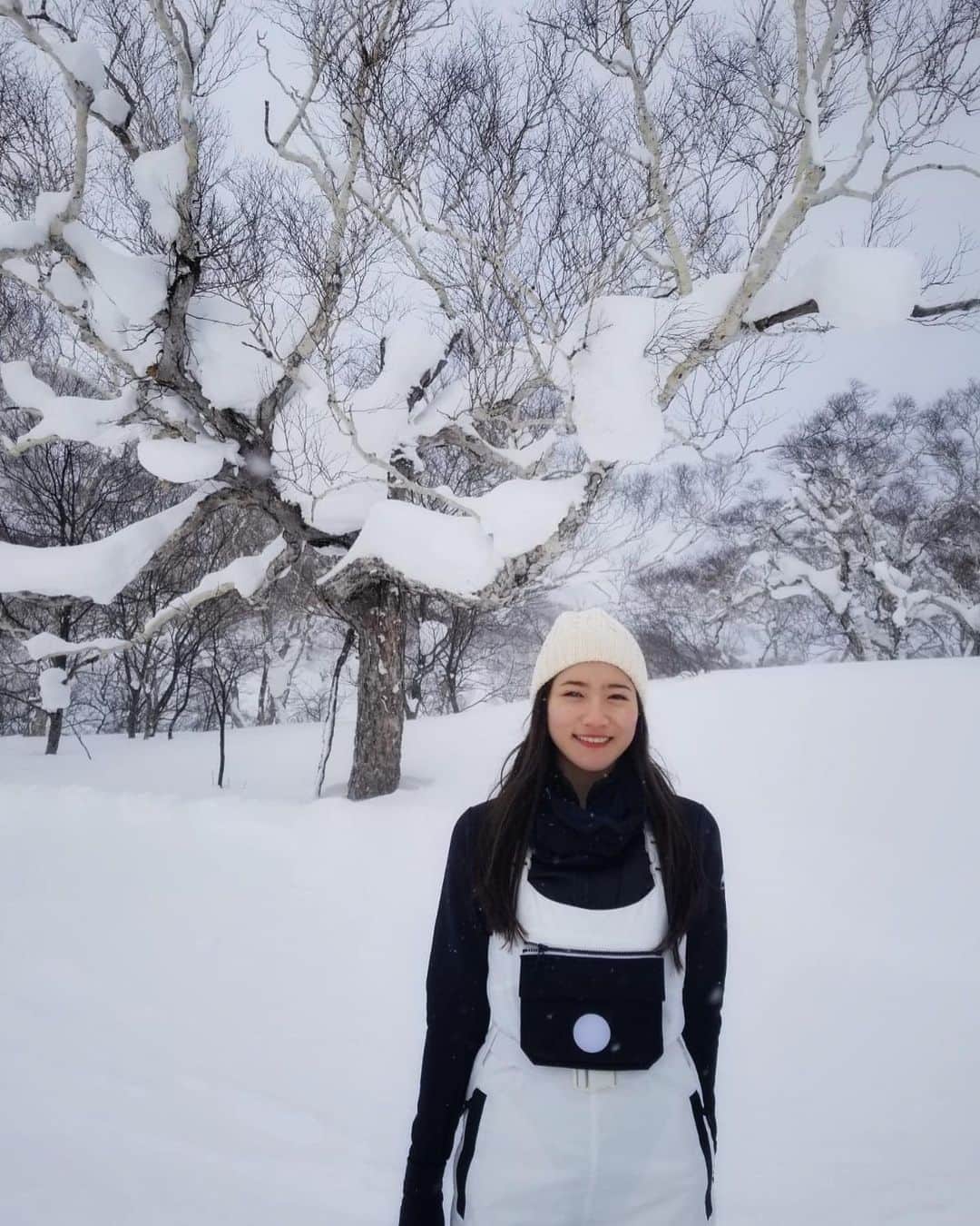 大野南香さんのインスタグラム写真 - (大野南香Instagram)「*  Snow in Niseko, Japan  #everydayhappy ︎︎﻿ ︎︎﻿☺︎︎﻿」2月12日 8時51分 - minaka_official