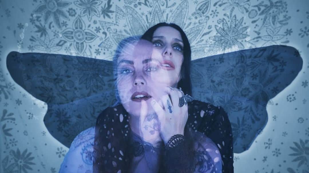 Revolverさんのインスタグラム写真 - (RevolverInstagram)「Chelsea Wolfe's new music video for "Anhedonia," featuring Emma Ruth Rundle, mixes live action and stop motion, and was inspired by real-life moths that drink tears from sleeping birds. 🦋 Watch the stunning clip — created by artist @beeragon — at the link in our bio.」2月12日 0時27分 - revolvermag