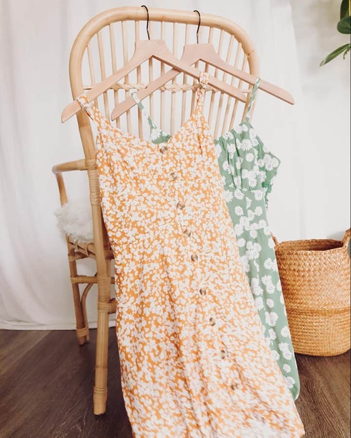 エアロポステールのインスタグラム：「You deserve flowers—in every form 🌼 #AeroWorld」
