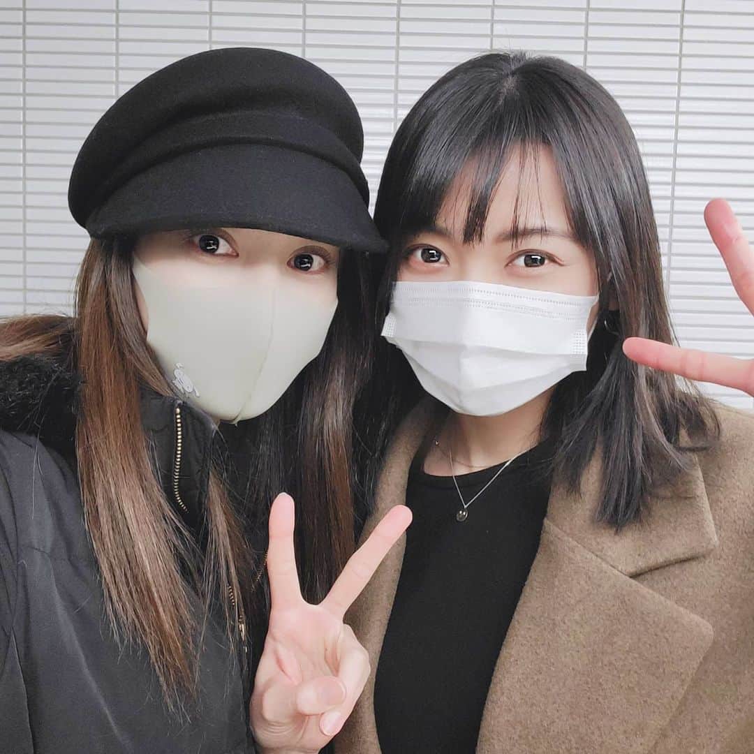 池田夏希さんのインスタグラム写真 - (池田夏希Instagram)「今日は合間にしほ乃(@shihono11 )とBALANCE STYLE(@balancestyle )の展示会に行ってきました😊 可愛いのが沢山ありすぎて、お揃いでもオーダーしたから届くのが今から楽しみ♡ . #伊藤しほ乃 #展示会 #balancestyle #balr #giocatore #spend #christianrose #exhibition」2月12日 1時33分 - natsukiikeda624