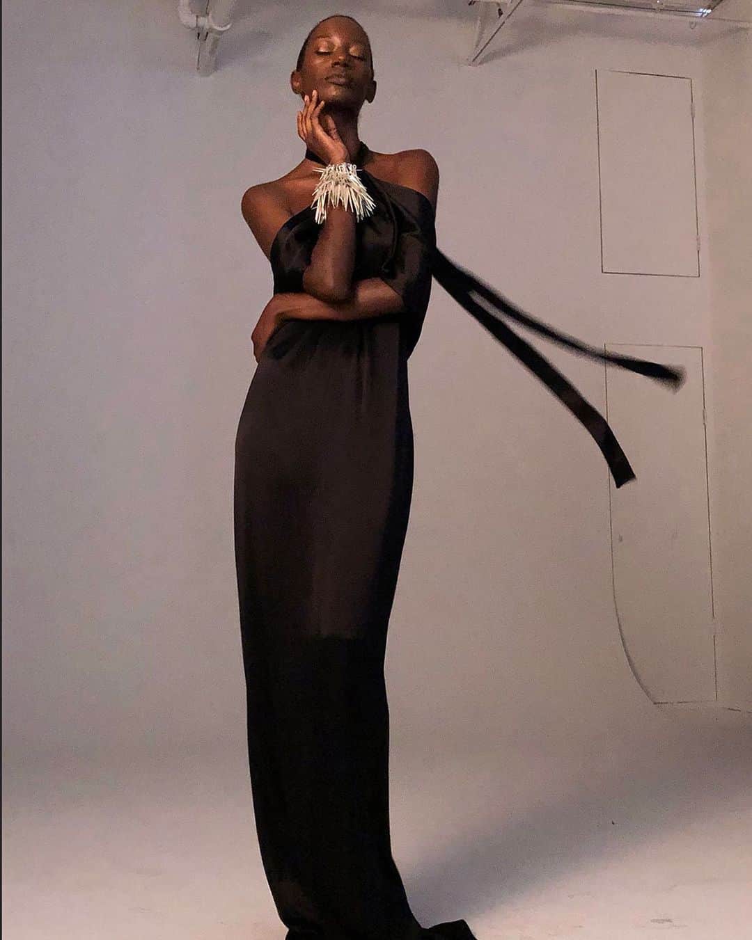 のインスタグラム：「The “NUDO MAXI” dress #UNTTLD」