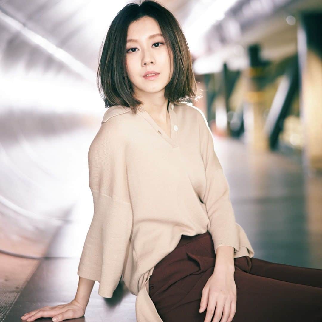 Vogue Taiwan Officialさんのインスタグラム写真 - (Vogue Taiwan OfficialInstagram)「#VogueCeleb  白安 @baiannmusic 的聲音就是這麼療癒～ 過年聽白安的歌曲，是放鬆身心的最好選擇！期待白安今年能開專場。 #白安 #新年快樂 #CNY   #DanielKu」2月12日 1時40分 - voguetaiwan