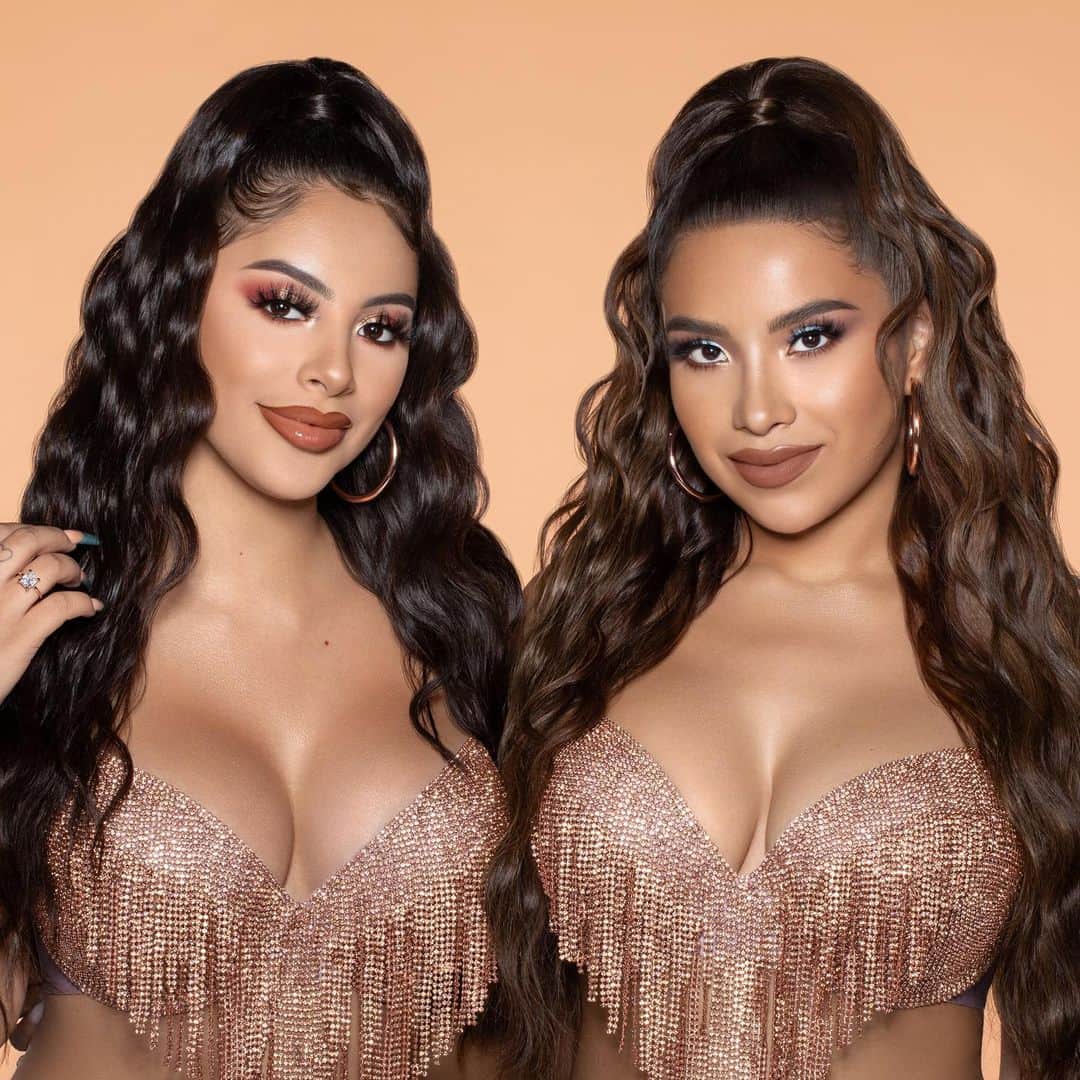BH Cosmeticsのインスタグラム：「Bestie goals 💞 Beauty mavens and best friends forever @alondradessy and @elsyguevara created the BFF Alondra & Elsy collection so you and your squad can have the best of both worlds - grab it NOW 😍 #BHxAlondraElsy #bhcosmetics」