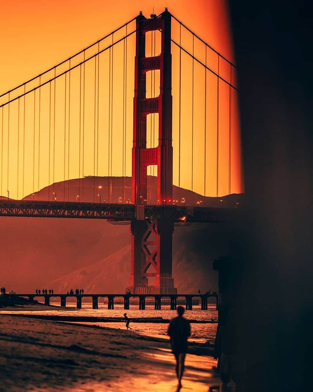 instagoodのインスタグラム：「@behdude The golden sunset shining on the icon of Golden State, the Golden Gate Bridge.  This is my 100th photo on IG and so far it's been a great journey with you guys. Thank you so much for all the love and support. Every time you liked, saved, shared or messaged me about my photos, gave me the best feelings and motivation to keep up with the busy life.  For those of you who don't me personally, I only do photography for fun as a hobbyist and I'm an IT Manager in a very busy start-up trying to build the tech to save lives.  For a period of time I tried to push to get more followers and engagement by posting regularly but my busy work life doesn't let me do that, so I'm going back to post 1-2 pictures a week as after a long break (very needed).」