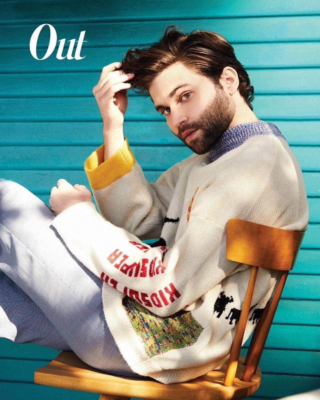 Grey's Anatomyさんのインスタグラム写真 - (Grey's AnatomyInstagram)「We didn't dare miss @jake.borelli (📷) serving up ⚡️ lewks ⚡️ on the cover of @outmagazine!」2月12日 2時00分 - greysabc