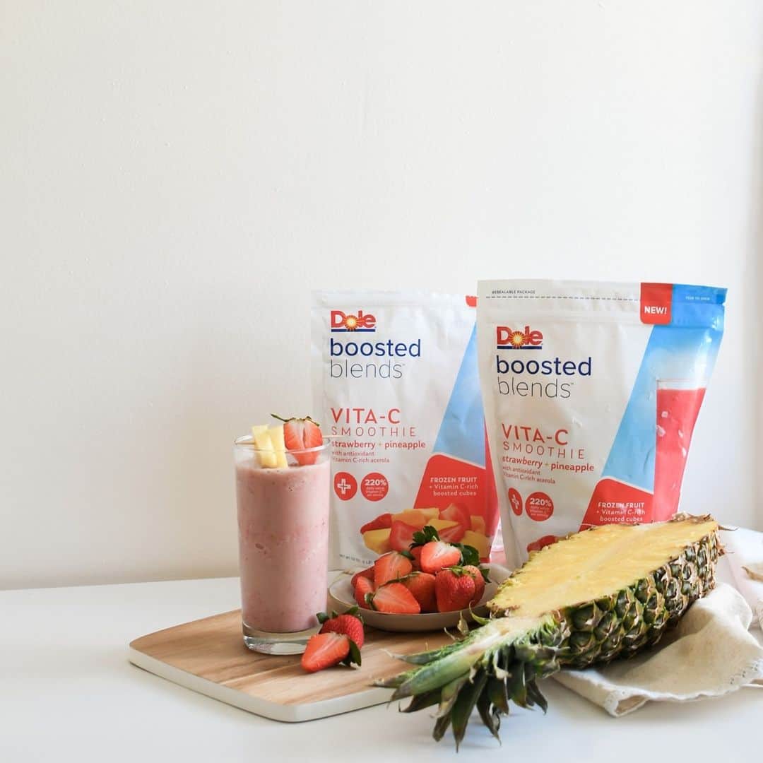 Dole Packaged Foods（ドール）のインスタグラム：「A DOLE BOOSTED BLENDS™ Vita-C smoothie makes the perfect sip of sunshine.☀ ( 📸: @forallthingspretty)」