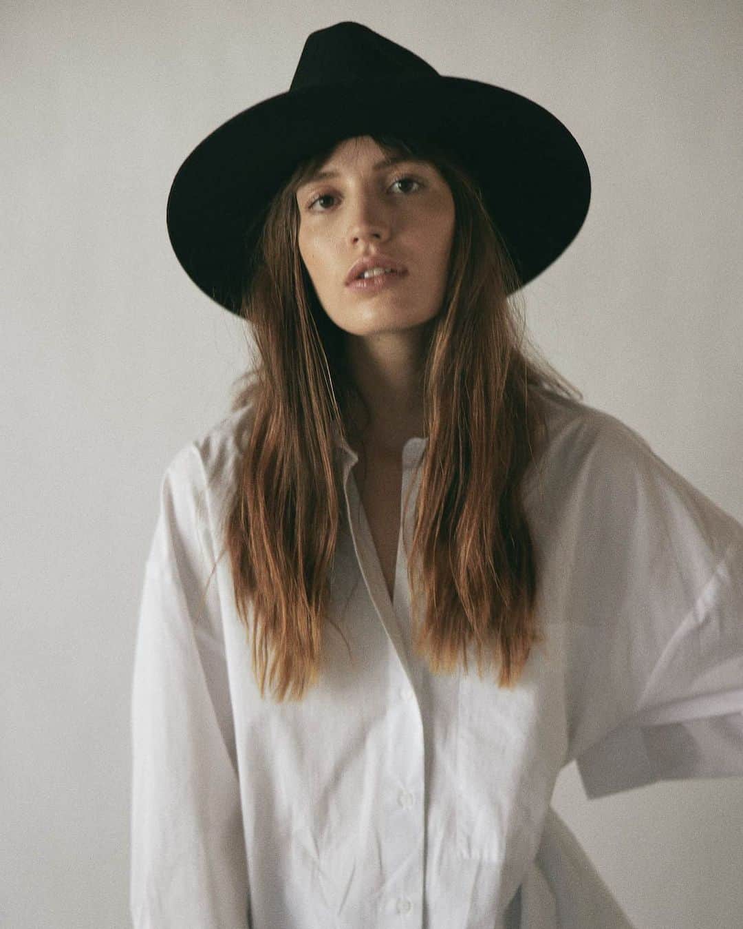 JanessaLeoneのインスタグラム：「THE ESSENTIAL BLACK HAT COLLECTION ____ Now live. Discover your next closet staple.  #janessaleone」