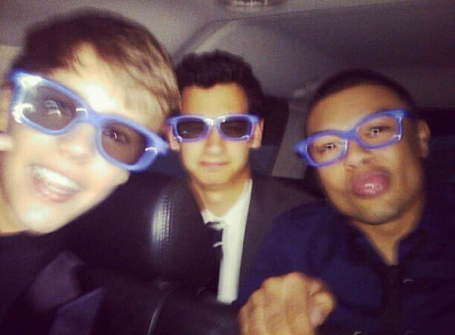Alfredo Floresのインスタグラム：「a whole MFN decade!! wow  #neversaynever history 🎬」