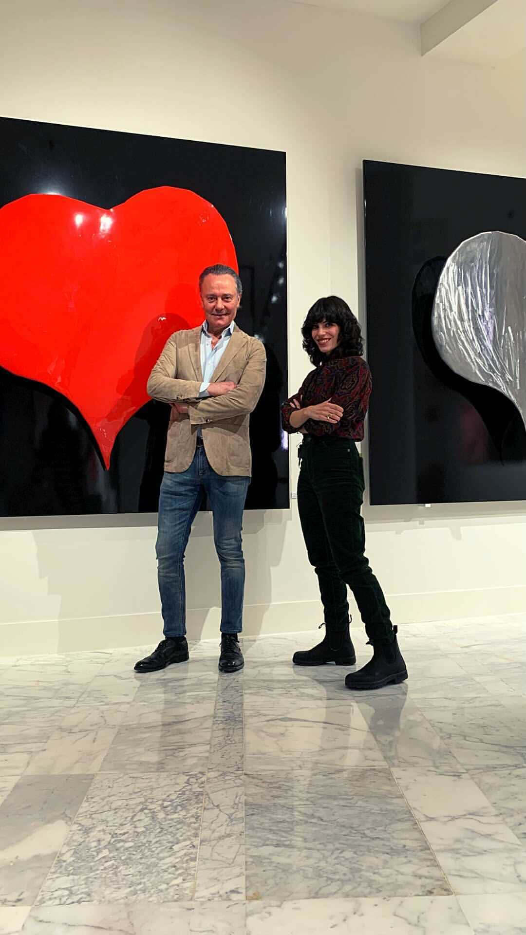 ウノデシンクエンタのインスタグラム：「#UNOde50ArteyJoyas @cocodavez @joose_azulayunode50」