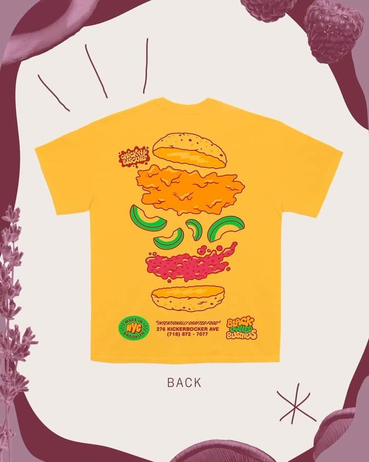 Chobaniのインスタグラム：「Wear your support for #BlackHistoryMonth with a @solsipsnyc x @lebassis tee designed by Leandro Assis featuring Sol Sips’ most famous Chick’n & Biscuits dish. Link in bio to shop and support. All profits go to Sol Sips.」