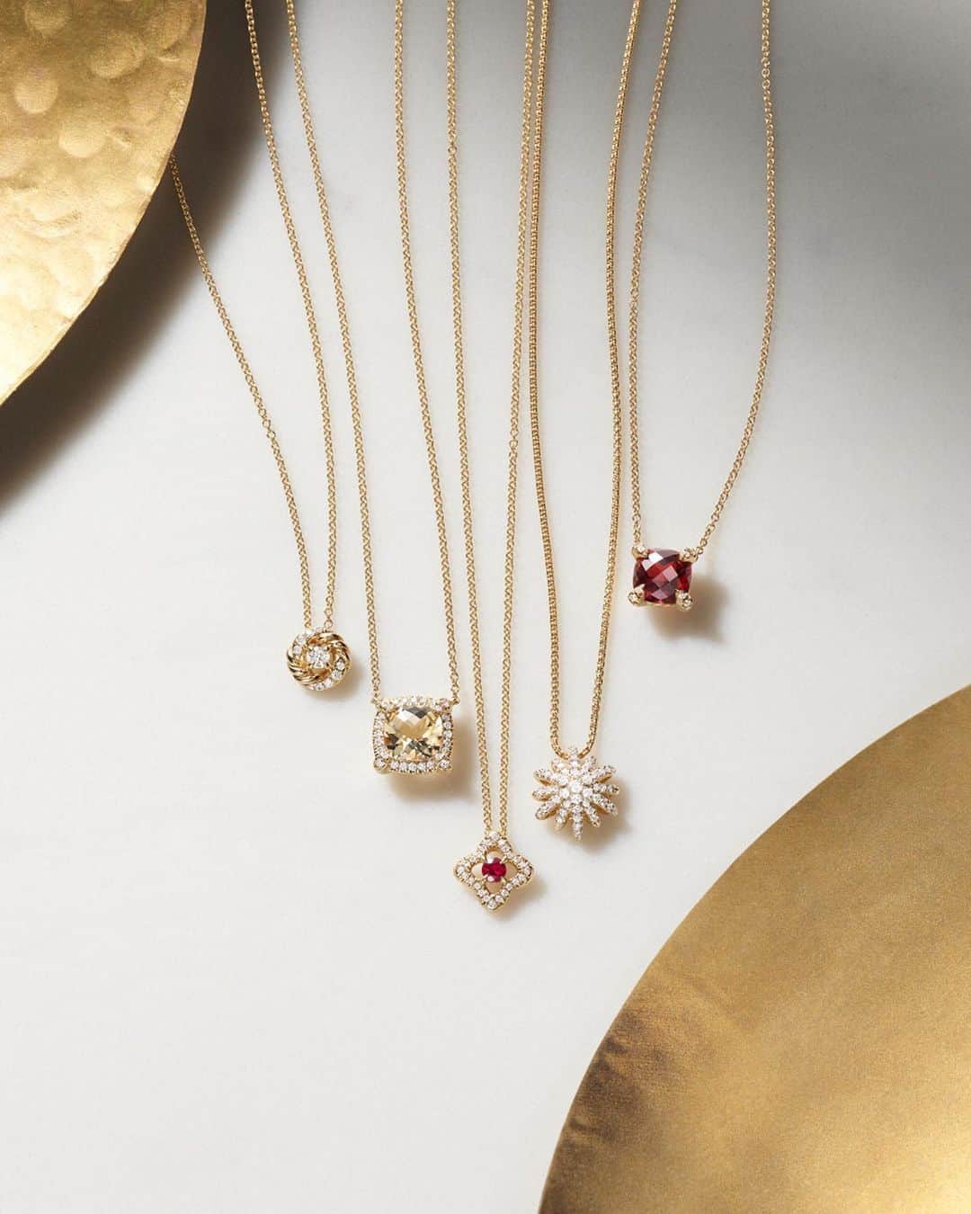 デビッドヤーマンのインスタグラム：「For a radiant Lunar New Year. The sparkling hues of diamonds, citrine, garnet and gold symbolize joy, happiness, prosperity and success. #TapToShop with free overnight shipping. #DavidYurman #LunarNewYear」