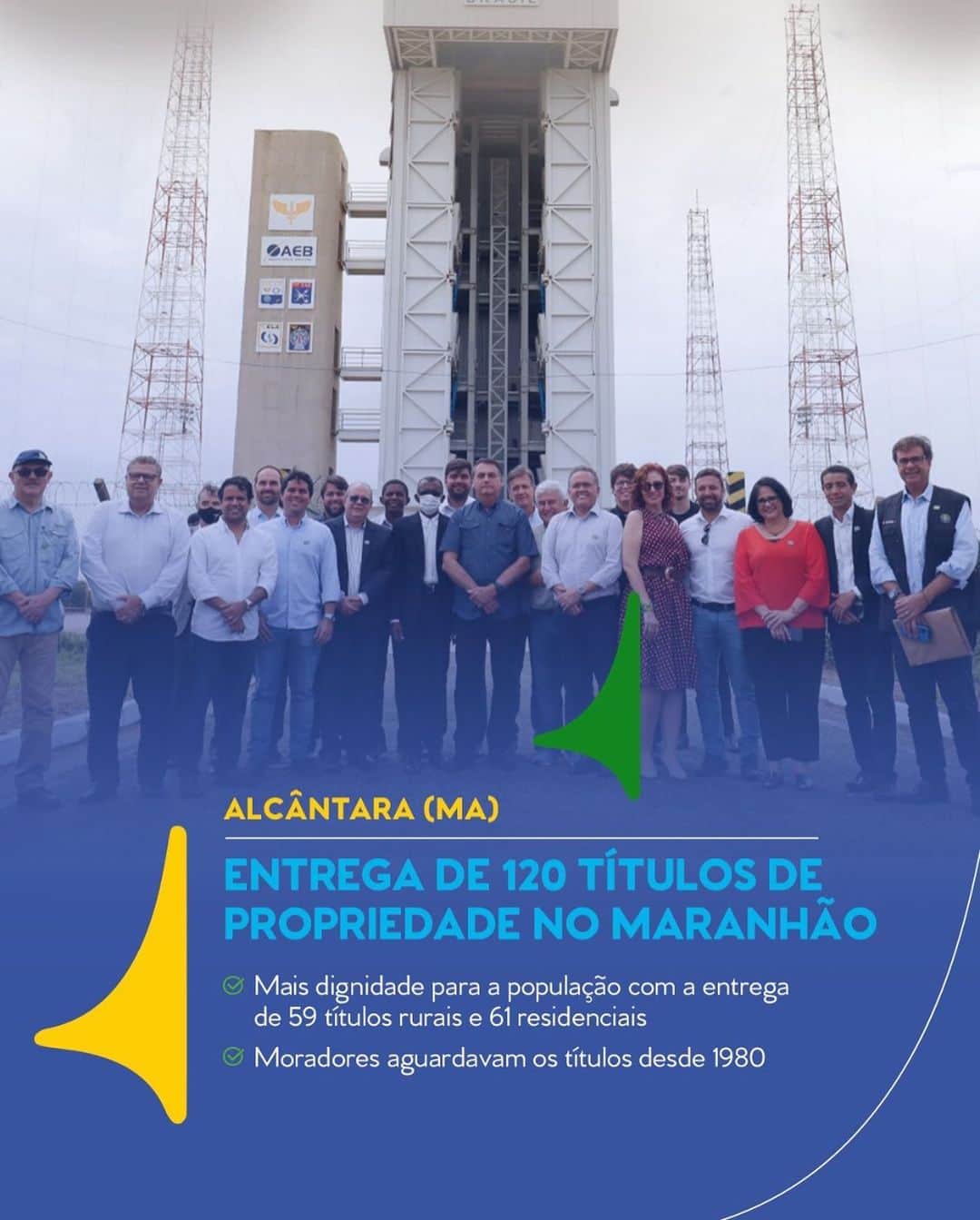 ジルマ・ルセフのインスタグラム：「🇧🇷 O Presidente Jair Bolsonaro esteve em Alcântara (MA) para participar da cerimônia de entrega de 120 títulos de propriedade às famílias remanejadas pela criação do Centro de Lançamento de Alcântara (CLA) na década de 80.  O evento, que aconteceu nesta quinta (11), é um momento histórico para o país e para o Maranhão. Ele marca o início da entrega dos contratos de doação dos lotes rurais e urbanos e da indenização das benfeitorias realizadas pelas famílias que fazem parte das Agrovilas.  Foram entregues 59 títulos rurais e 61 residenciais. "Em dois anos de governo, entregamos mais títulos que 20 anos de governos anteriores. É uma marca histórica. Um homem sem título é um homem ainda em situação de quase escravidão", comemorou o Presidente Jair Bolsonaro. #Planalto #PresidentedaRepública  #PraCegoVer: Na imagem, o Presidente Jair Bolsonaro acompanhado dos ministros da Educação, Milton Ribeiro, da Mulher, Família e dos Direitos Humanos, Damares Alves, e da Ciência e Tecnologia, Marcos Pontes. Texto: “Alcântara (MA). Entrega de 120 títulos de propriedade no Maranhão. Mais dignidade para a população com a entrega de 59 títulos rurais e 61 residenciais. Moradores aguardavam os títulos desde 1980”. Pátria Amada Brasil. Governo Federal.  📷 Foto: Alan Santos/PR」
