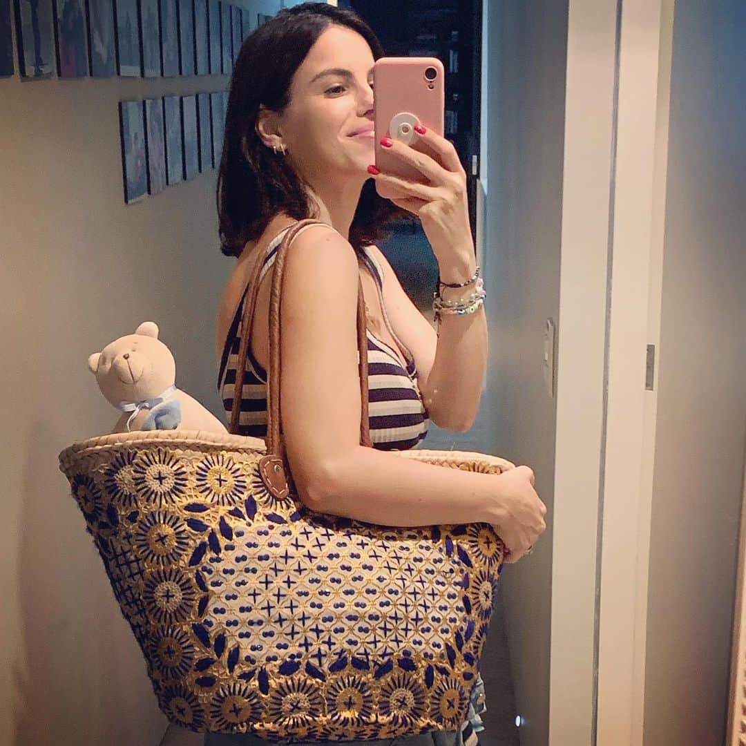 ステファニー・ブリットのインスタグラム：「Meu novo normal... 💙」