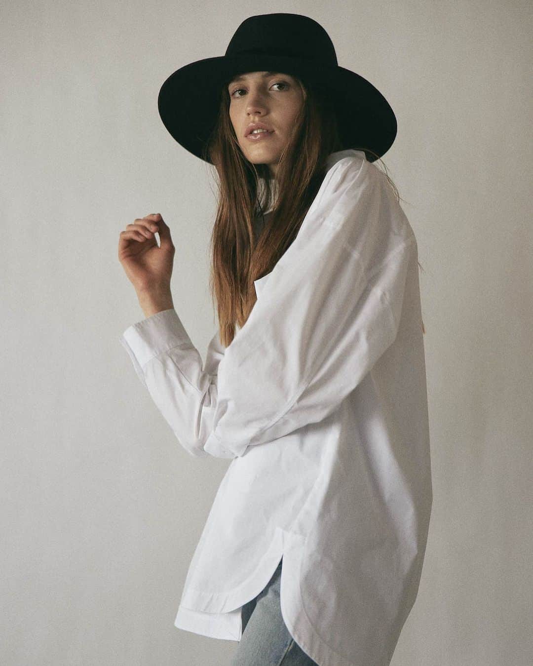 JanessaLeoneのインスタグラム：「ASH  The Essential Black Hat Collection. Now available online and in-store.  #janessaleone」