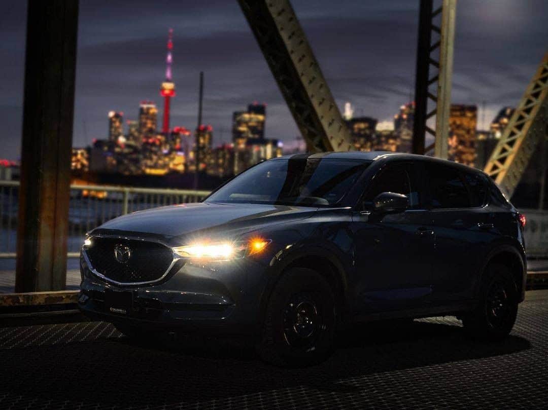 MAZDA Canadaのインスタグラム：「Discover your next adventure with the Mazda CX-5. 📸: @insidersight」