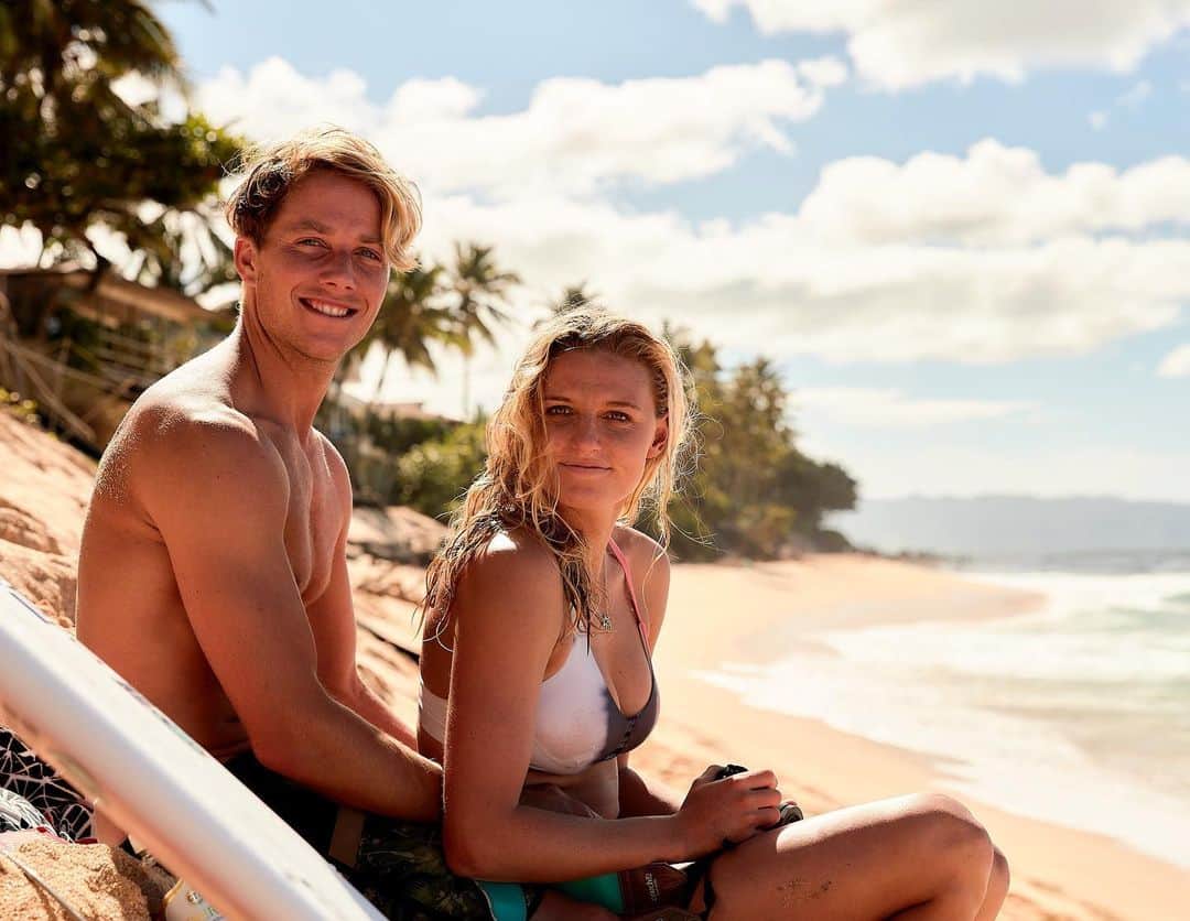 レイキー・ピーターソンのインスタグラム：「My person 🌴💛 photo- @williekessel」