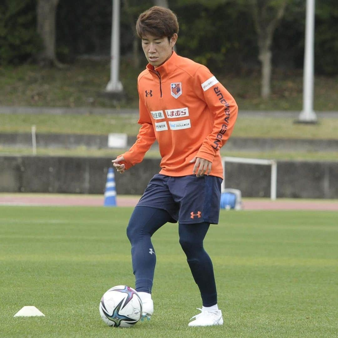 大宮アルディージャさんのインスタグラム写真 - (大宮アルディージャInstagram)「. 沖縄キャンプ20日目☔️⚽️💪🏻 本日で沖縄キャンプの投稿は終了となります😁 . #22翁長 #17ハスキッチ #10黒川 #27誠也 #26幹敏 #20櫛引 #48柴山 #44後藤 #24西村  #大宮アルディージャ #ardija #Jリーグ #SHOW」2月12日 18時30分 - omiya.ardija