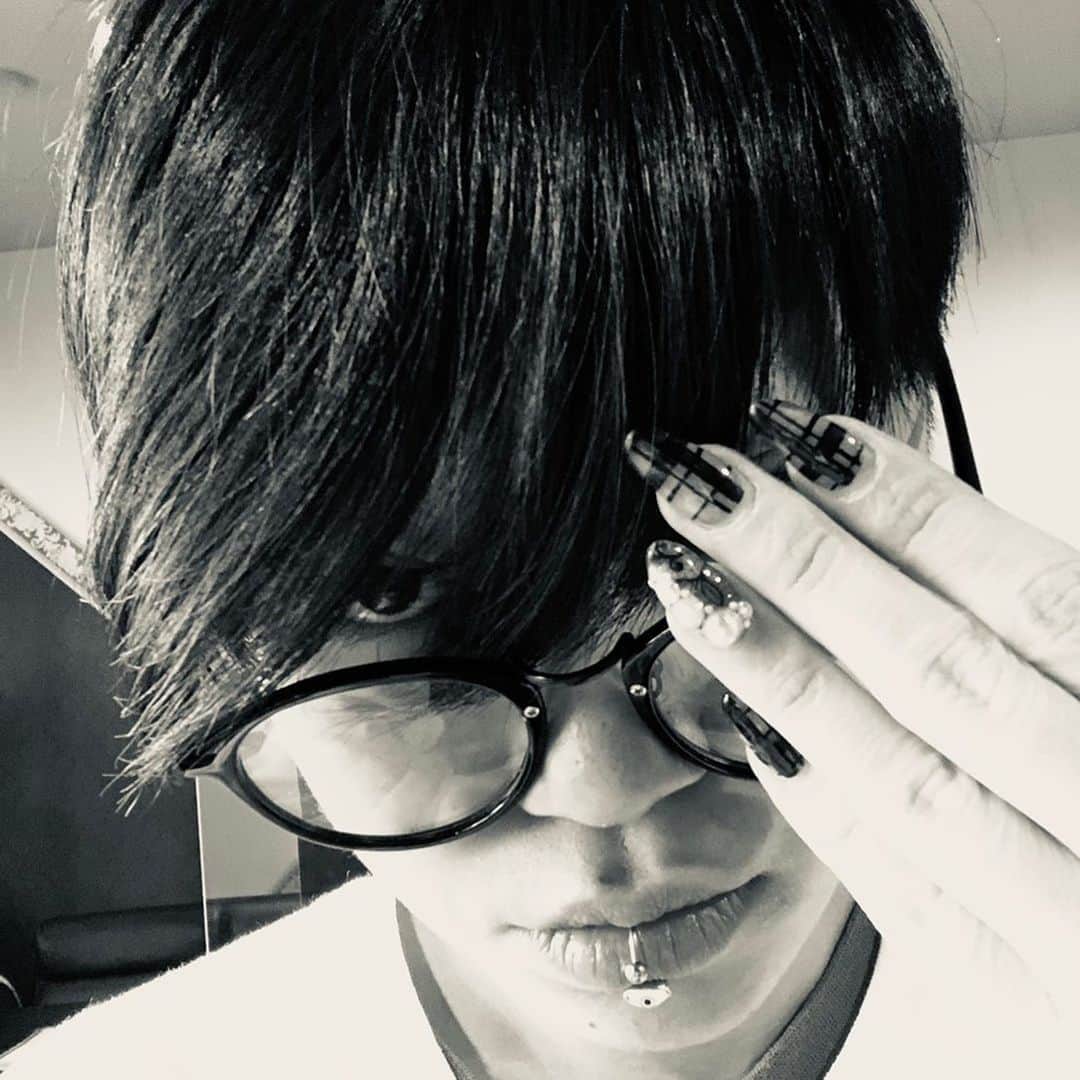 Aya Satoのインスタグラム：「nail Å / @nailsalon_lillyju  #ayasato #nail」